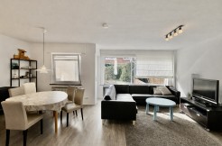 ACBB2E06-3DA0-4328-A73B-EC727965C649